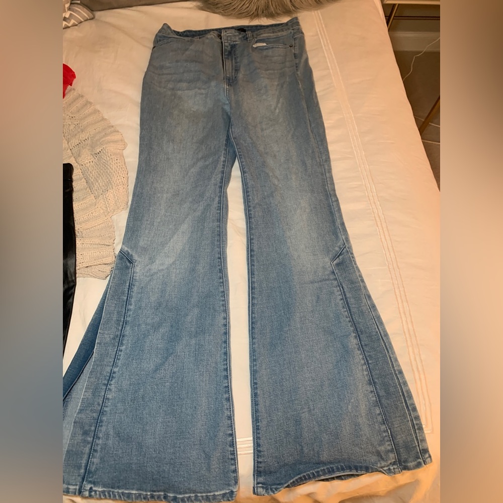 Wide Leg Jeans